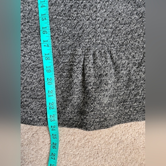 OLSEN EUROPE Virgin Wool Grey 3/4 Sleeve Sweater. Size 14 - Picture 12 of 12